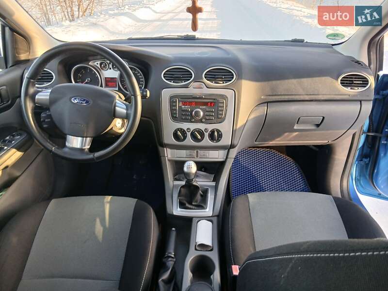 Універсал Ford Focus 2010 в Черняхові