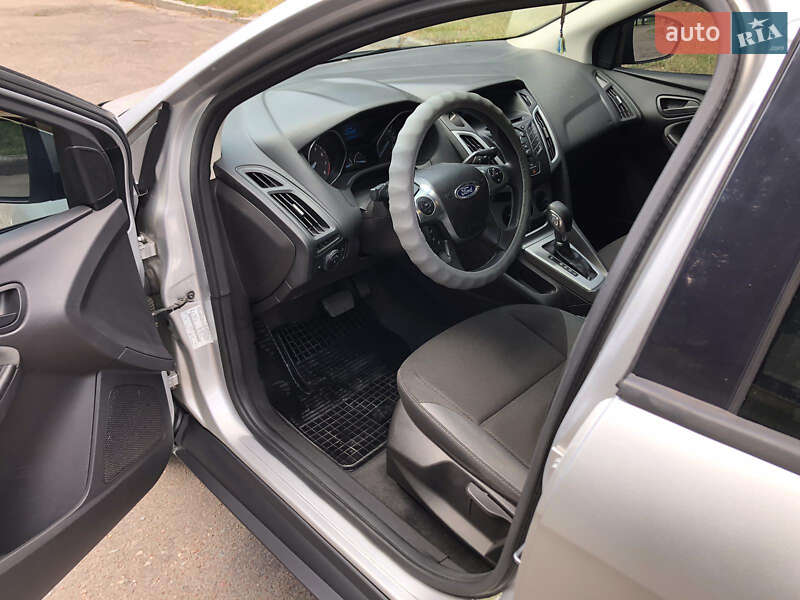 Ford Focus 2011 Ford Focus 2011