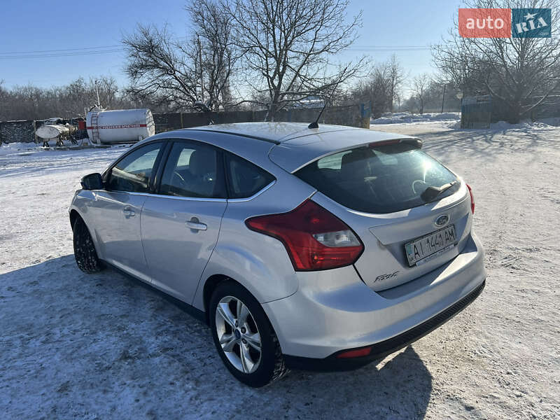 Хэтчбек Ford Focus 2012 в Тараще фото 6 Хэтчбек Ford Focus 2012 в Тараще
