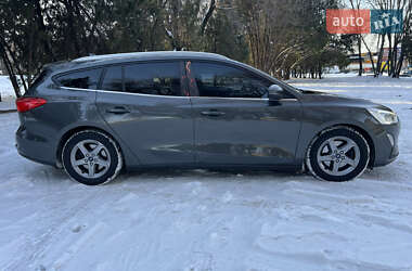 Універсал Ford Focus 2019 в Кам'янському