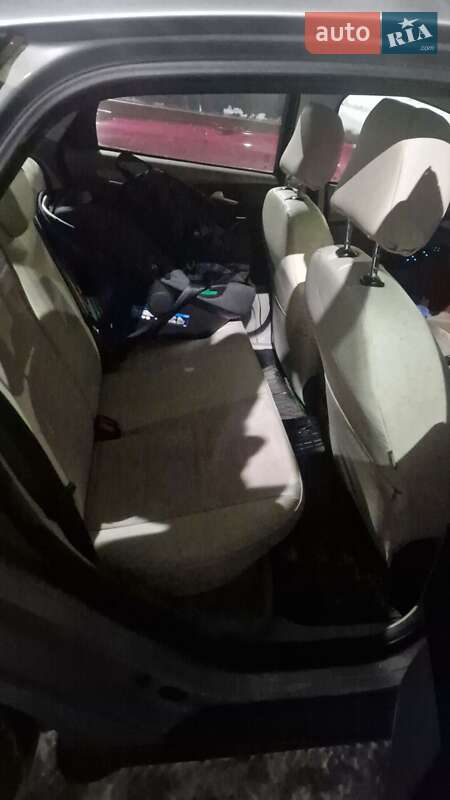 Седан Ford Focus 2016 в Киеве фото 8 Седан Ford Focus 2016 в Киеве