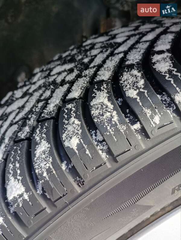 Универсал Ford Focus 2010 в Камне-Каширском