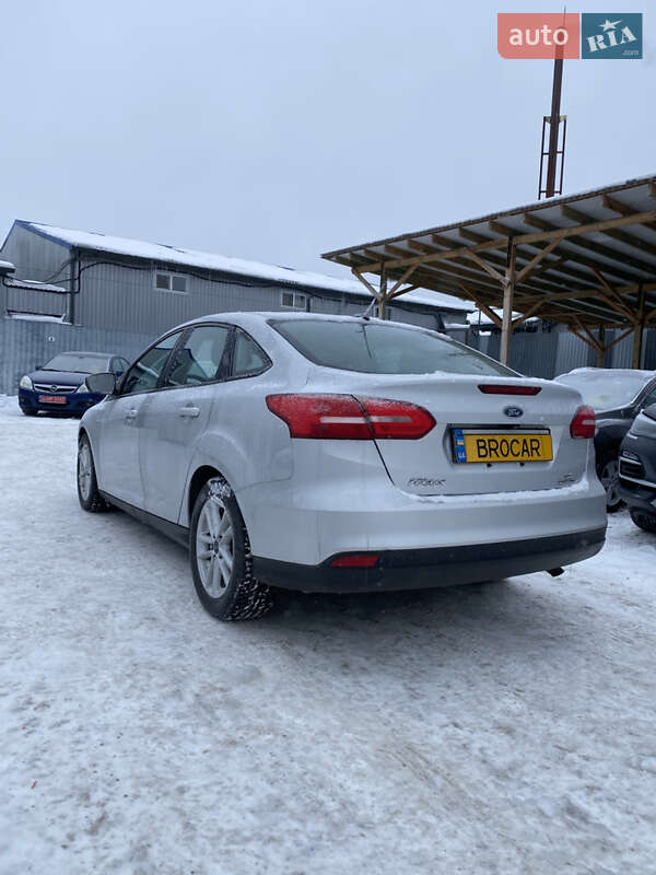Седан Ford Focus 2015 в Луцьку