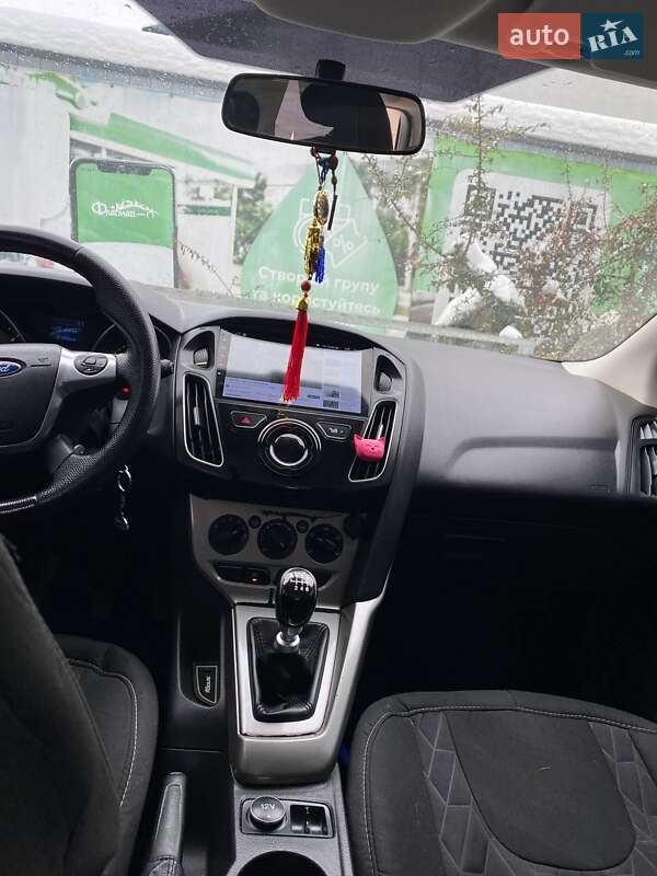 Універсал Ford Focus 2012 в Івано-Франківську