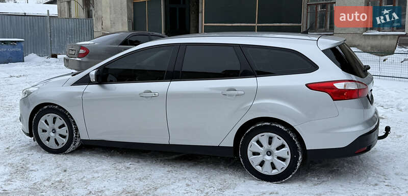 Универсал Ford Focus 2014 в Тульчине фото 12 Универсал Ford Focus 2014 в Тульчине