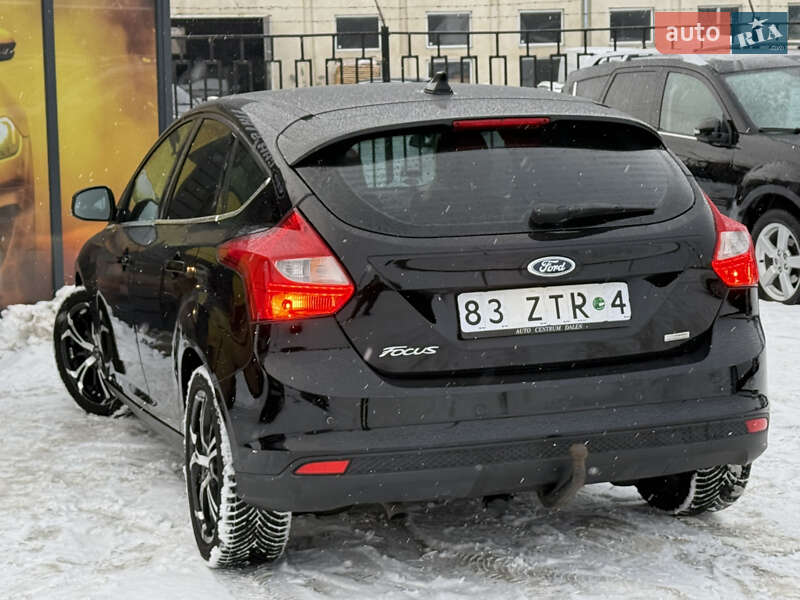 Хетчбек Ford Focus 2013 в Стрию