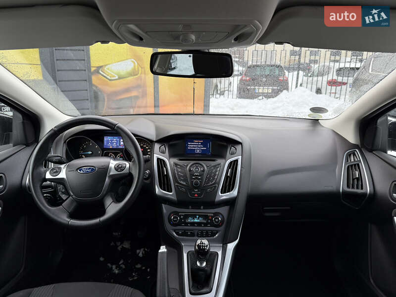 Хетчбек Ford Focus 2013 в Стрию