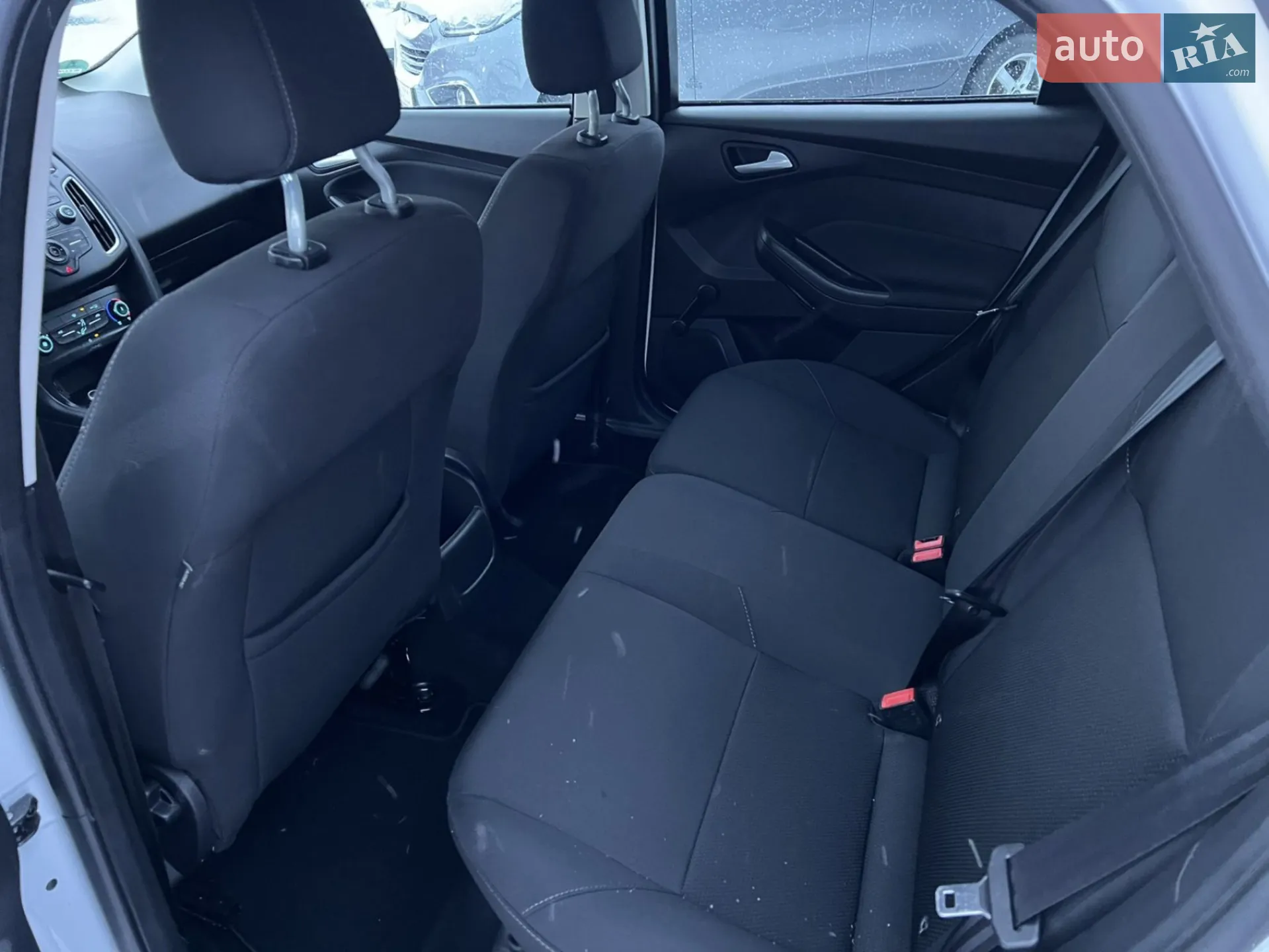 2017 Ford Focus - мініатюра 14