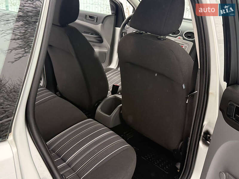 Универсал Ford Focus 2008 в Дрогобыче