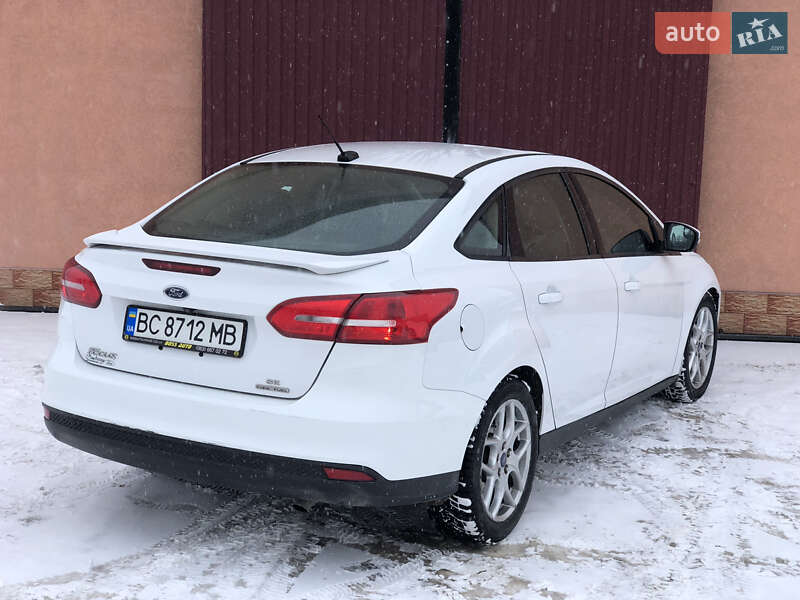 Хетчбек Ford Focus 2015 в Львові