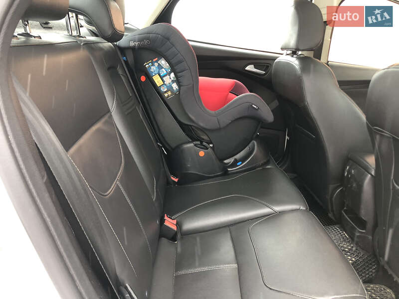 Хетчбек Ford Focus 2015 в Львові