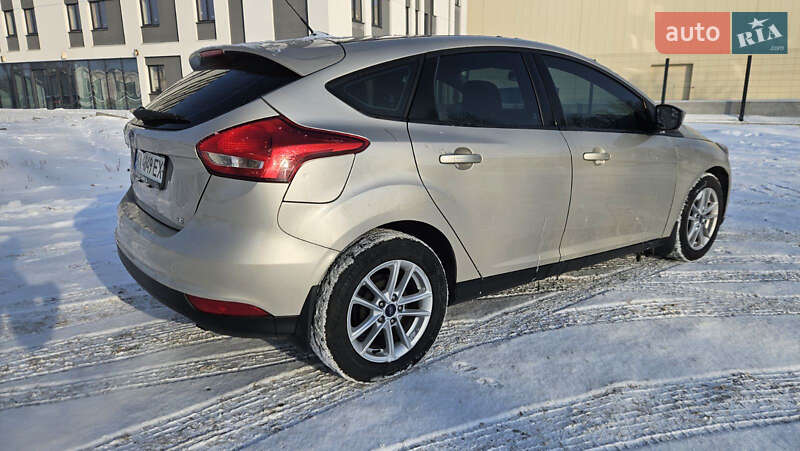 Хэтчбек Ford Focus 2017 в Киеве фото 5 Хэтчбек Ford Focus 2017 в Киеве