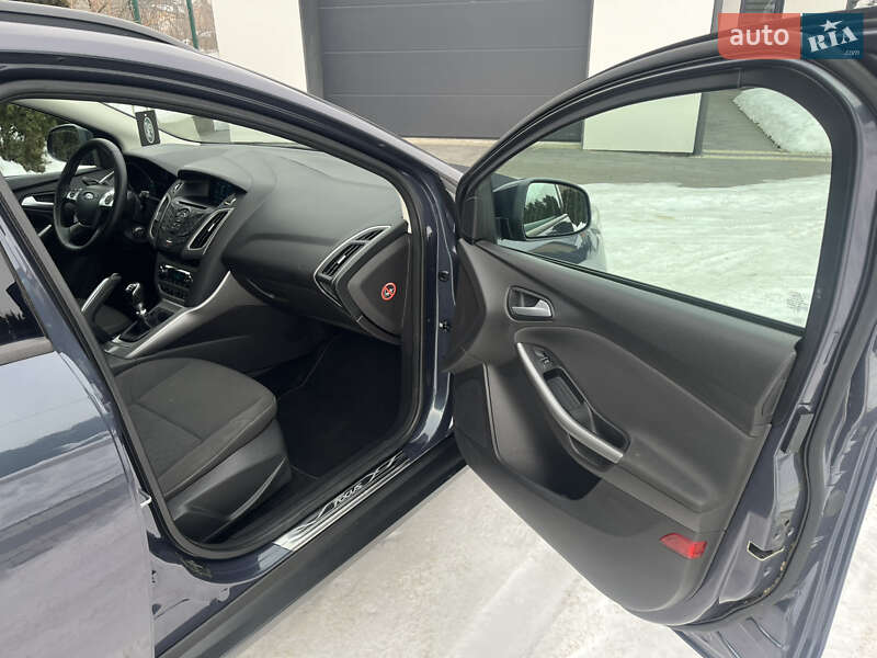 Универсал Ford Focus 2013 в Стрые фото 27 Универсал Ford Focus 2013 в Стрые