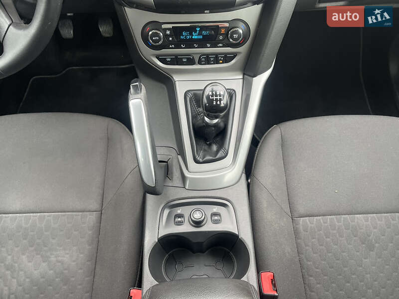 Универсал Ford Focus 2013 в Стрые фото 40 Универсал Ford Focus 2013 в Стрые