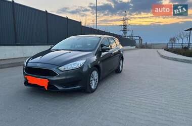 Универсал Ford Focus 2015 в Камне-Каширском
