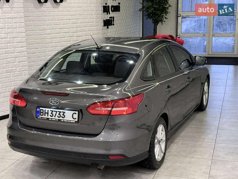 Седан Ford Focus 2015 в Одесі фото 13 Седан Ford Focus 2015 в Одесі