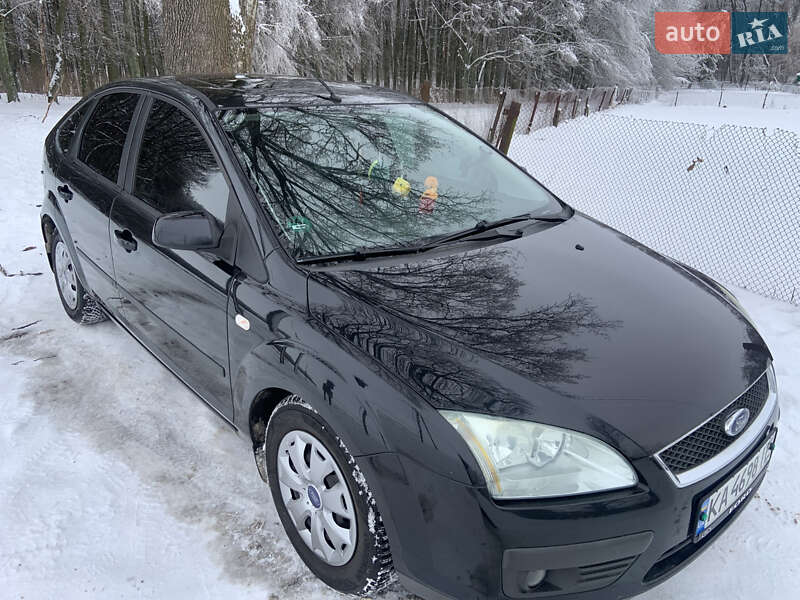 Хэтчбек Ford Focus 2005 в Киеве фото 21 Хэтчбек Ford Focus 2005 в Киеве