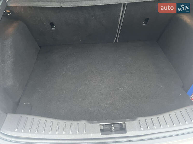 Хэтчбек Ford Focus 2012 в Стрые фото 32 Хэтчбек Ford Focus 2012 в Стрые