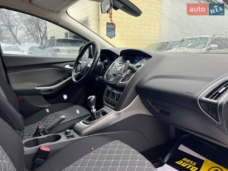 Универсал Ford Focus 2013 в Ивано-Франковске