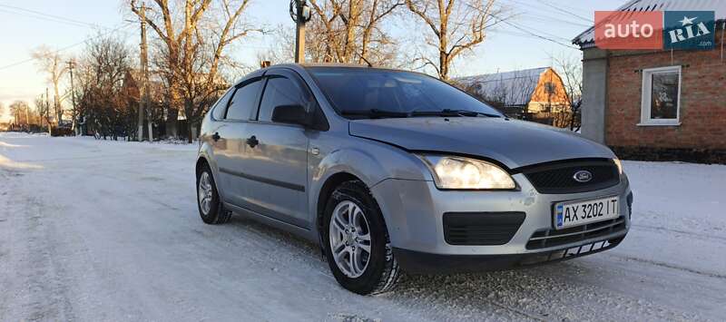 Хэтчбек Ford Focus 2005 в Харькове