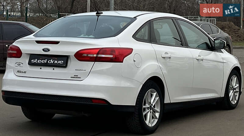 Седан Ford Focus 2015 в Николаеве
