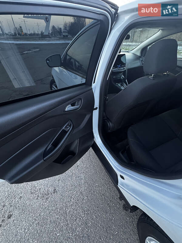 Седан Ford Focus 2017 в Ізмаїлі