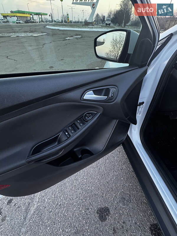 Седан Ford Focus 2017 в Ізмаїлі