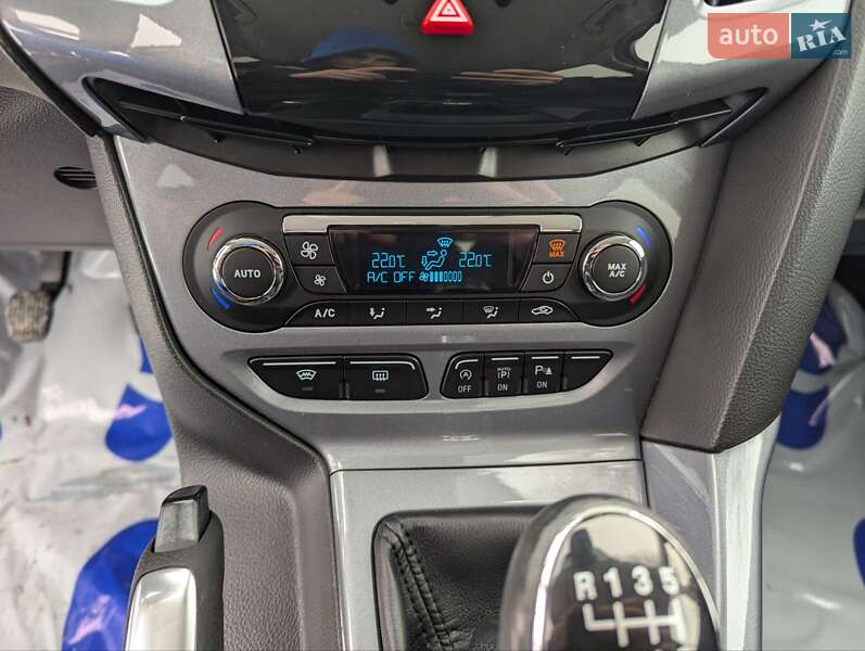 Хетчбек Ford Focus 2011 в Радивиліві фото 18 Хетчбек Ford Focus 2011 в Радивиліві