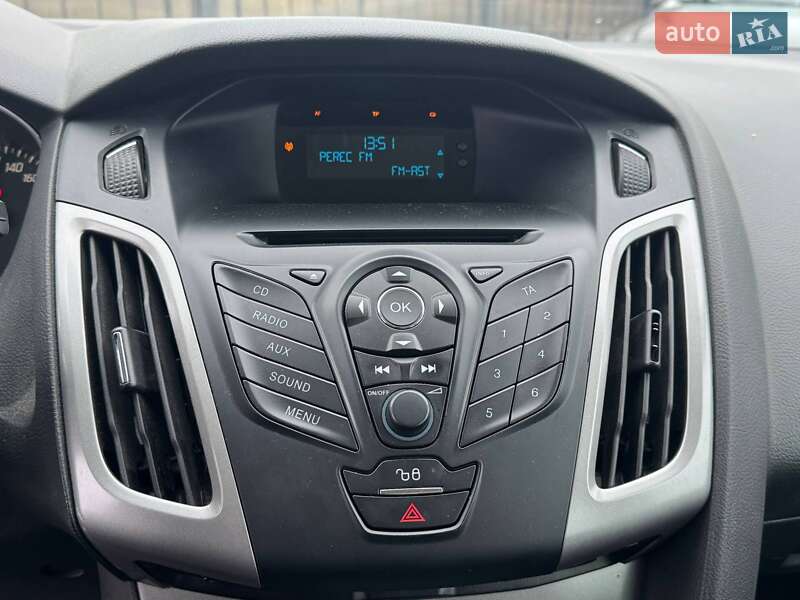Хэтчбек Ford Focus 2013 в Киеве