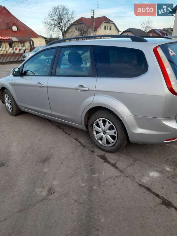 Універсал Ford Focus 2010 в Стрию