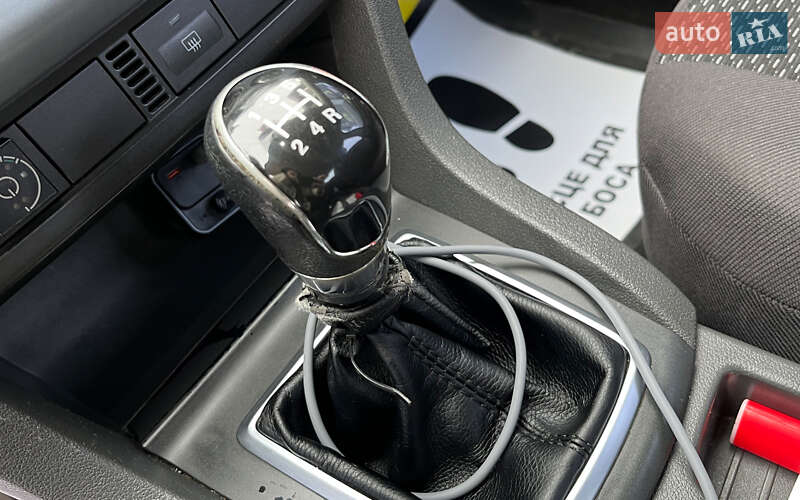 Седан Ford Focus 2006 в Стрию фото 16 Седан Ford Focus 2006 в Стрию