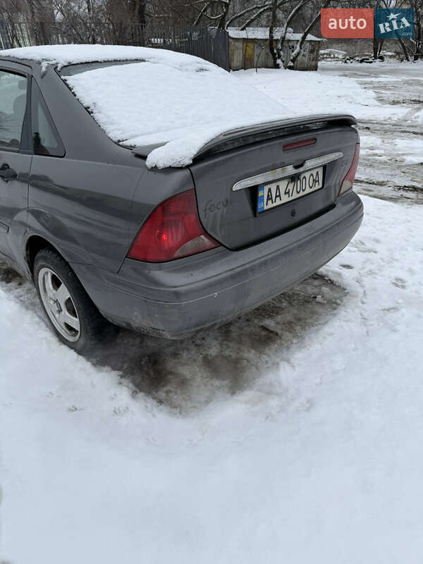 Седан Ford Focus 2002 в Киеве