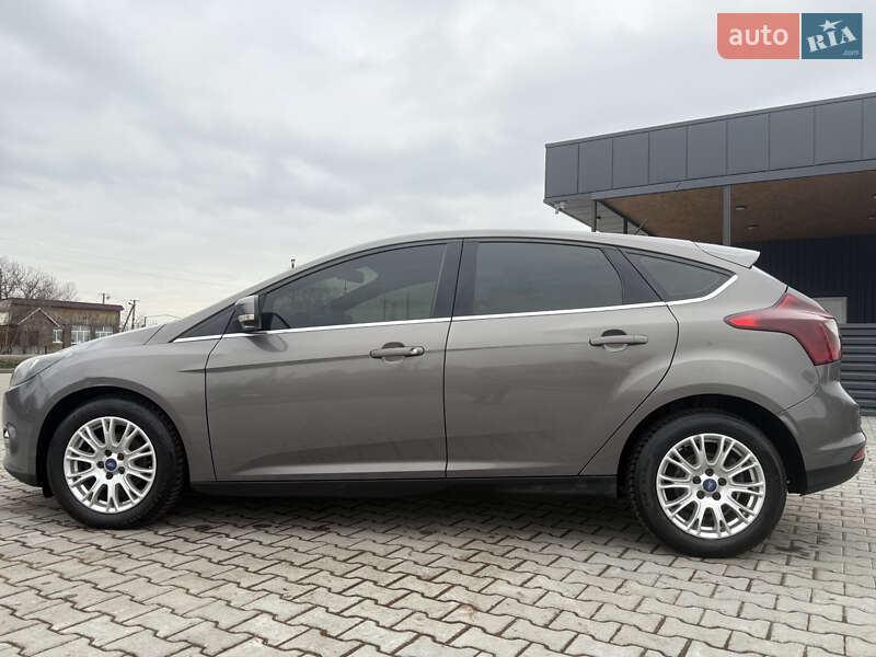 Хетчбек Ford Focus 2011 в Врадіївці фото 2 Хетчбек Ford Focus 2011 в Врадіївці