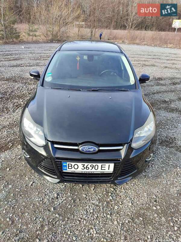 Универсал Ford Focus 2011 в Почаеве