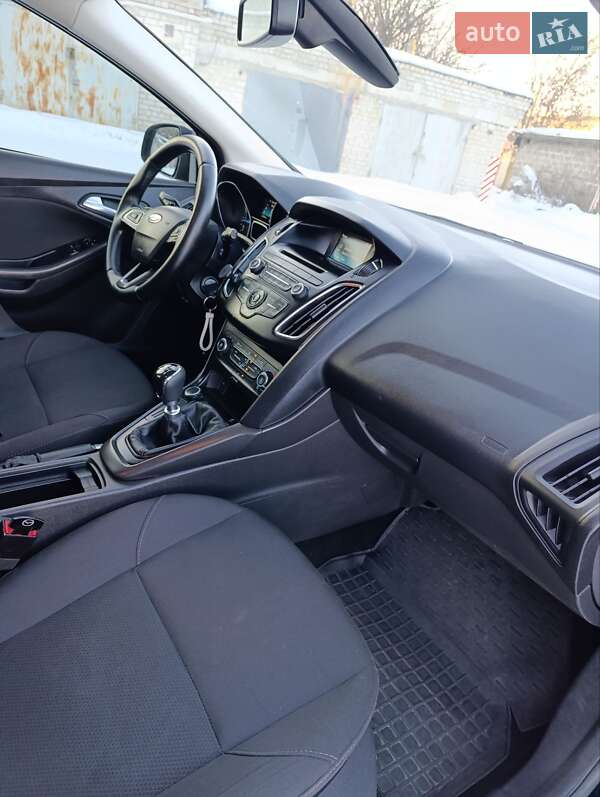 Універсал Ford Focus 2016 в Житомирі