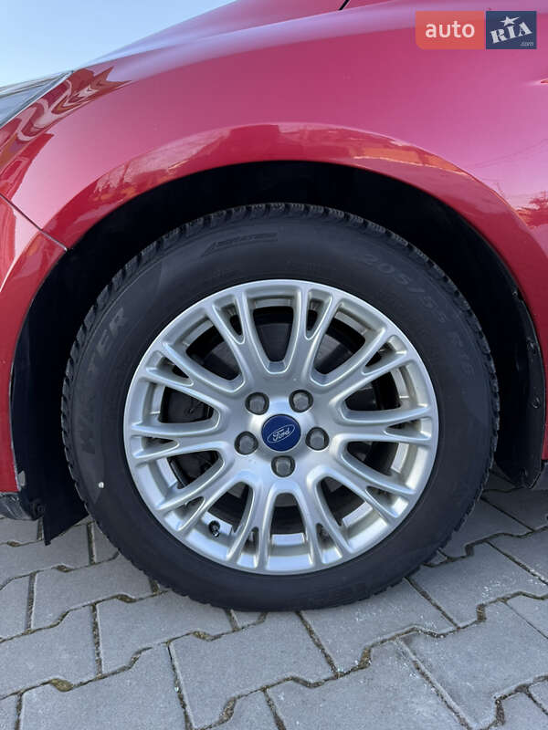 Хетчбек Ford Focus 2011 в Луцьку