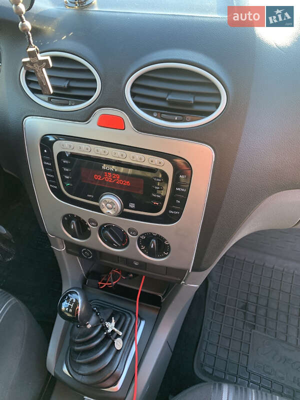 Хэтчбек Ford Focus 2008 в Хмельницком