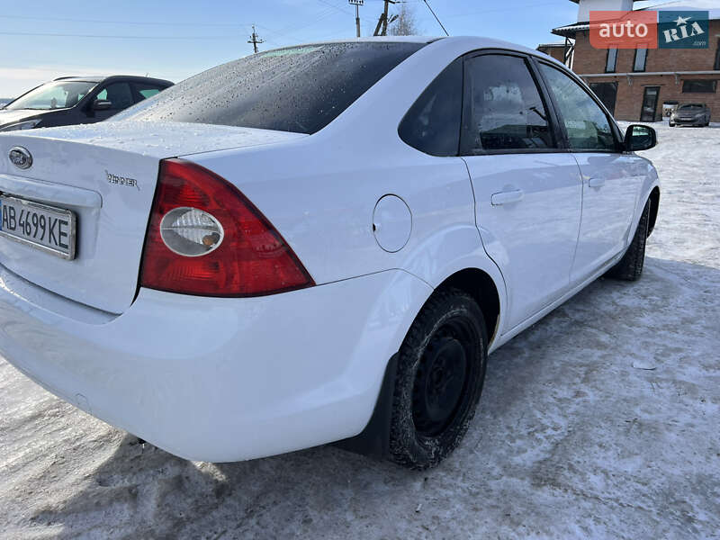 Седан Ford Focus 2011 в Виннице