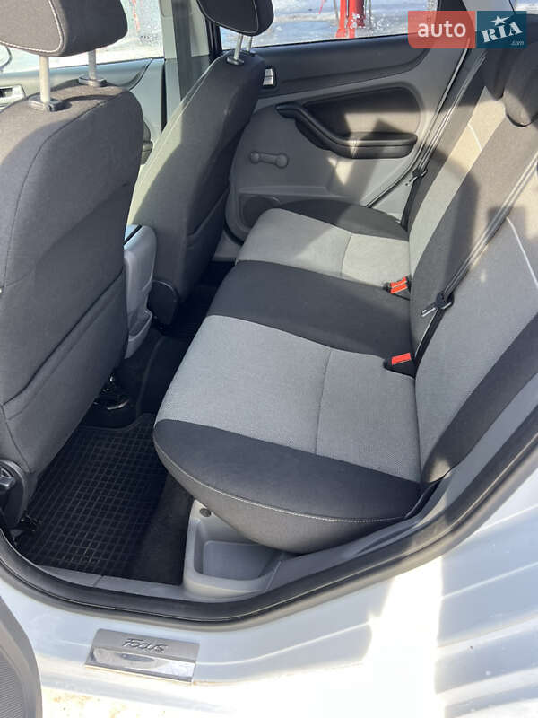 Седан Ford Focus 2011 в Виннице