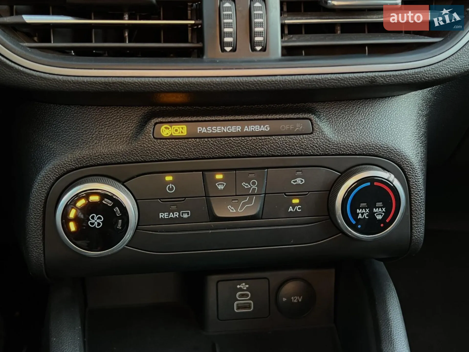 2022 Ford Focus - мініатюра 5