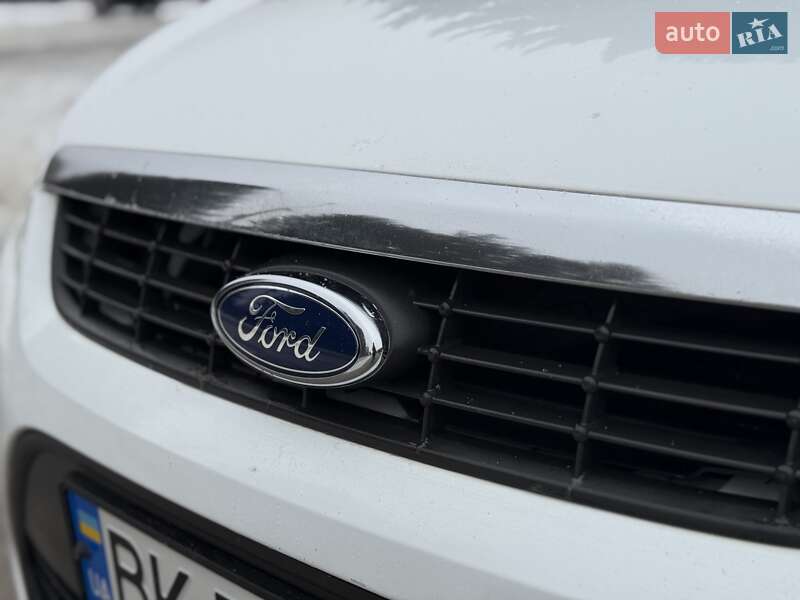 Универсал Ford Focus 2010 в Ровно