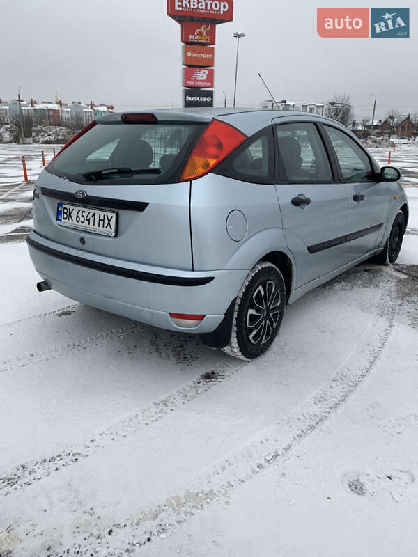 Хетчбек Ford Focus 2003 в Рівному фото 4 Хетчбек Ford Focus 2003 в Рівному