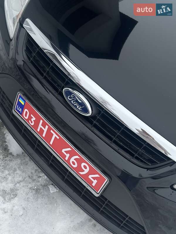 Универсал Ford Focus 2011 в Любешове