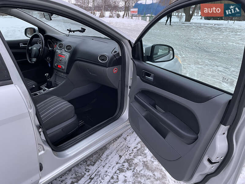 Універсал Ford Focus 2008 в Рівному фото 24 Універсал Ford Focus 2008 в Рівному