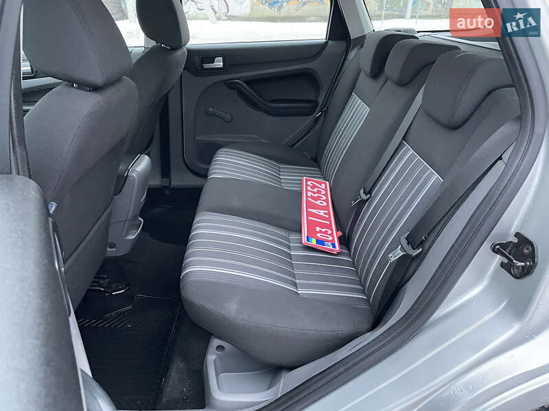 Універсал Ford Focus 2008 в Рівному фото 35 Універсал Ford Focus 2008 в Рівному