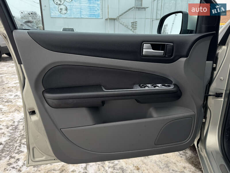 Універсал Ford Focus 2008 в Володимирі