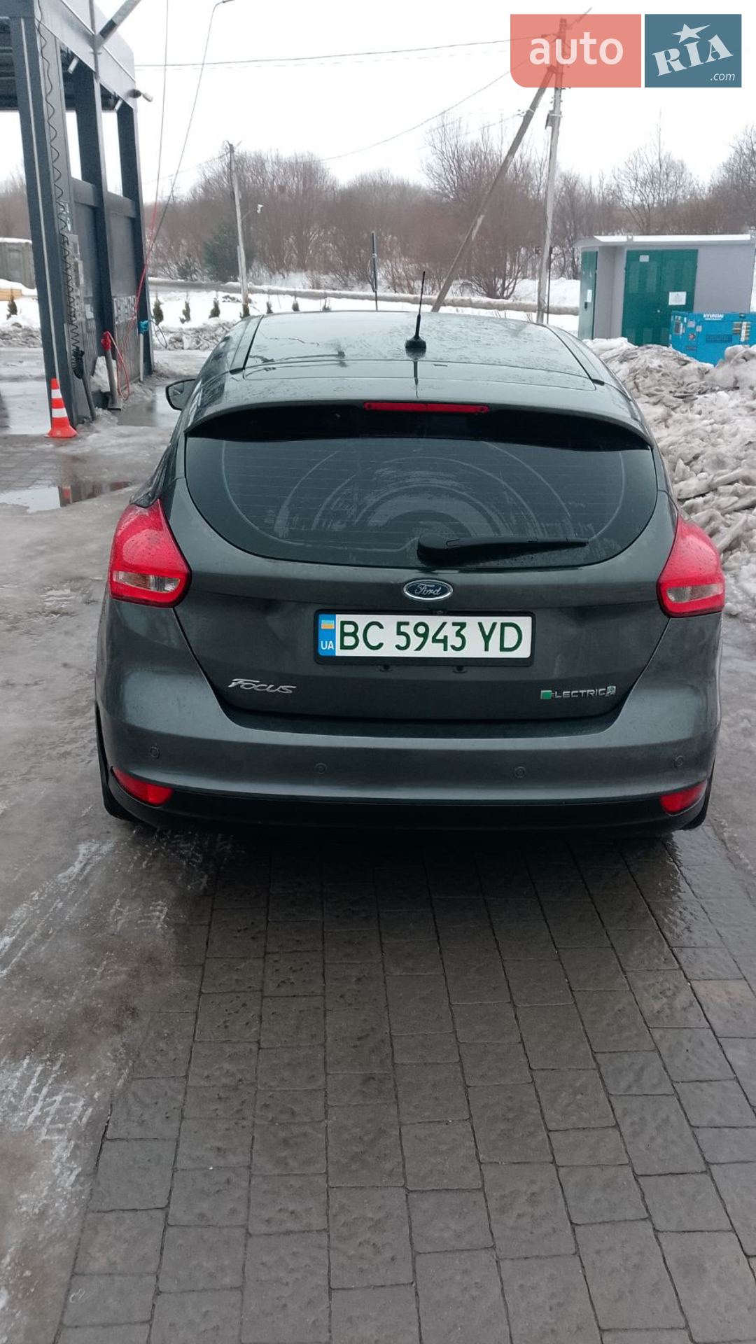 2017 Ford Focus - мініатюра 21