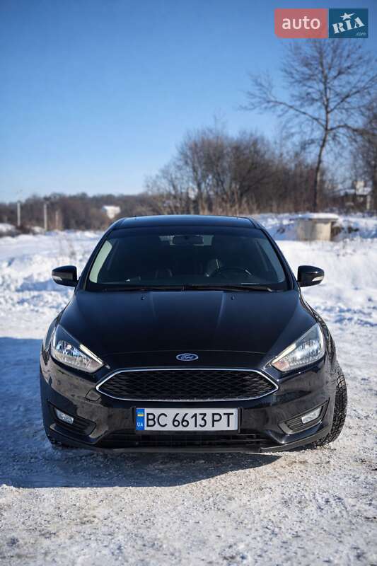 Хетчбек Ford Focus 2016 в Львові фото Хетчбек Ford Focus 2016 в Львові