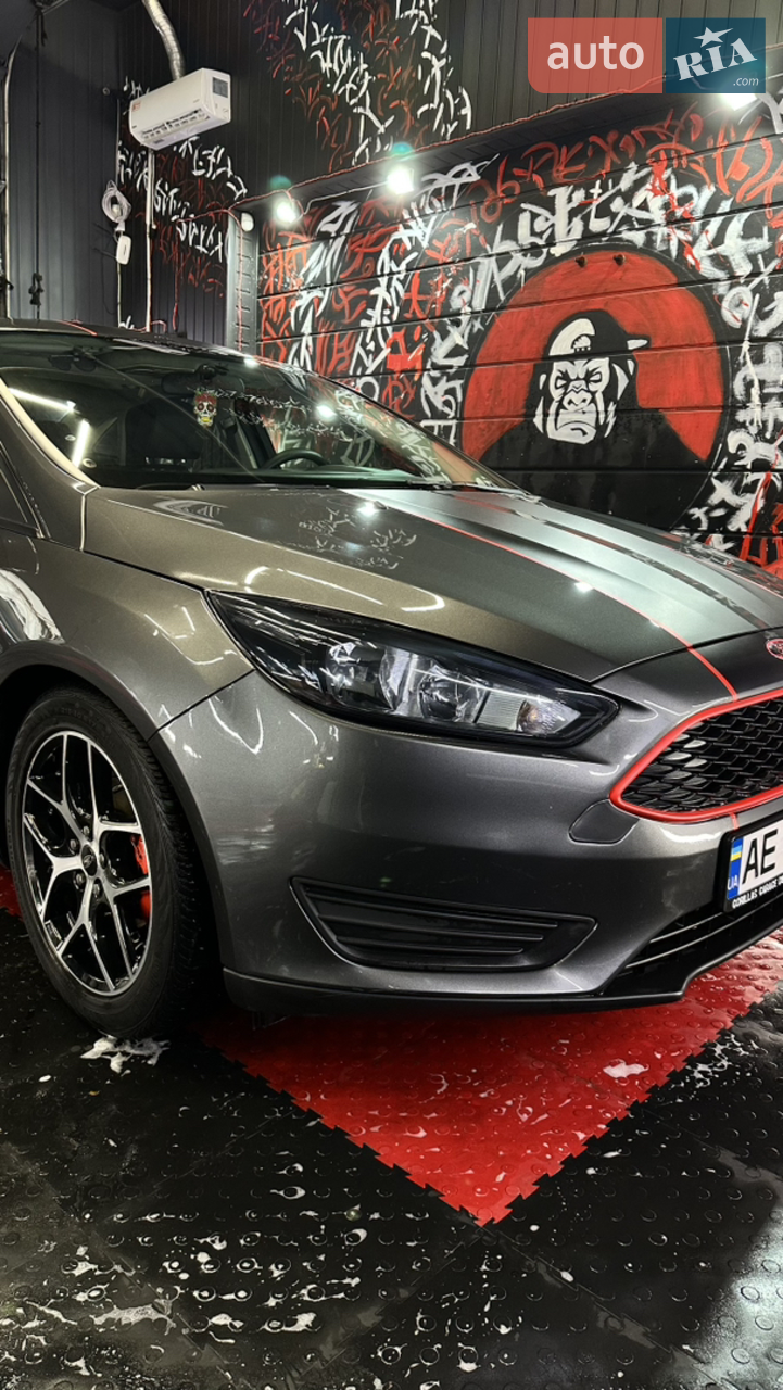2017 Ford Focus - мініатюра 11