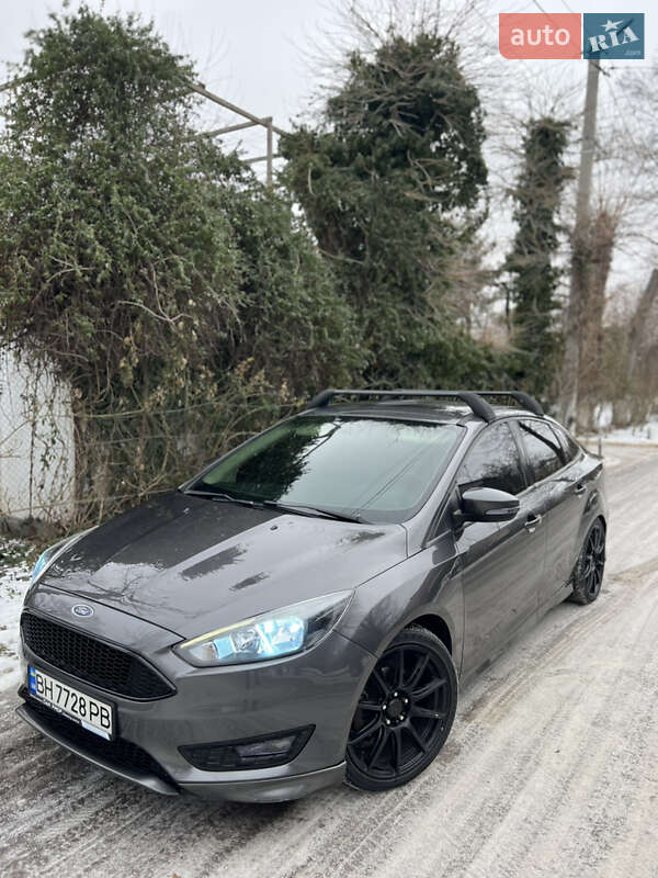 Седан Ford Focus 2016 в Одессе